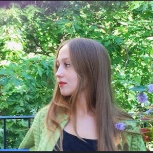 Meet your Posher, Clarissa